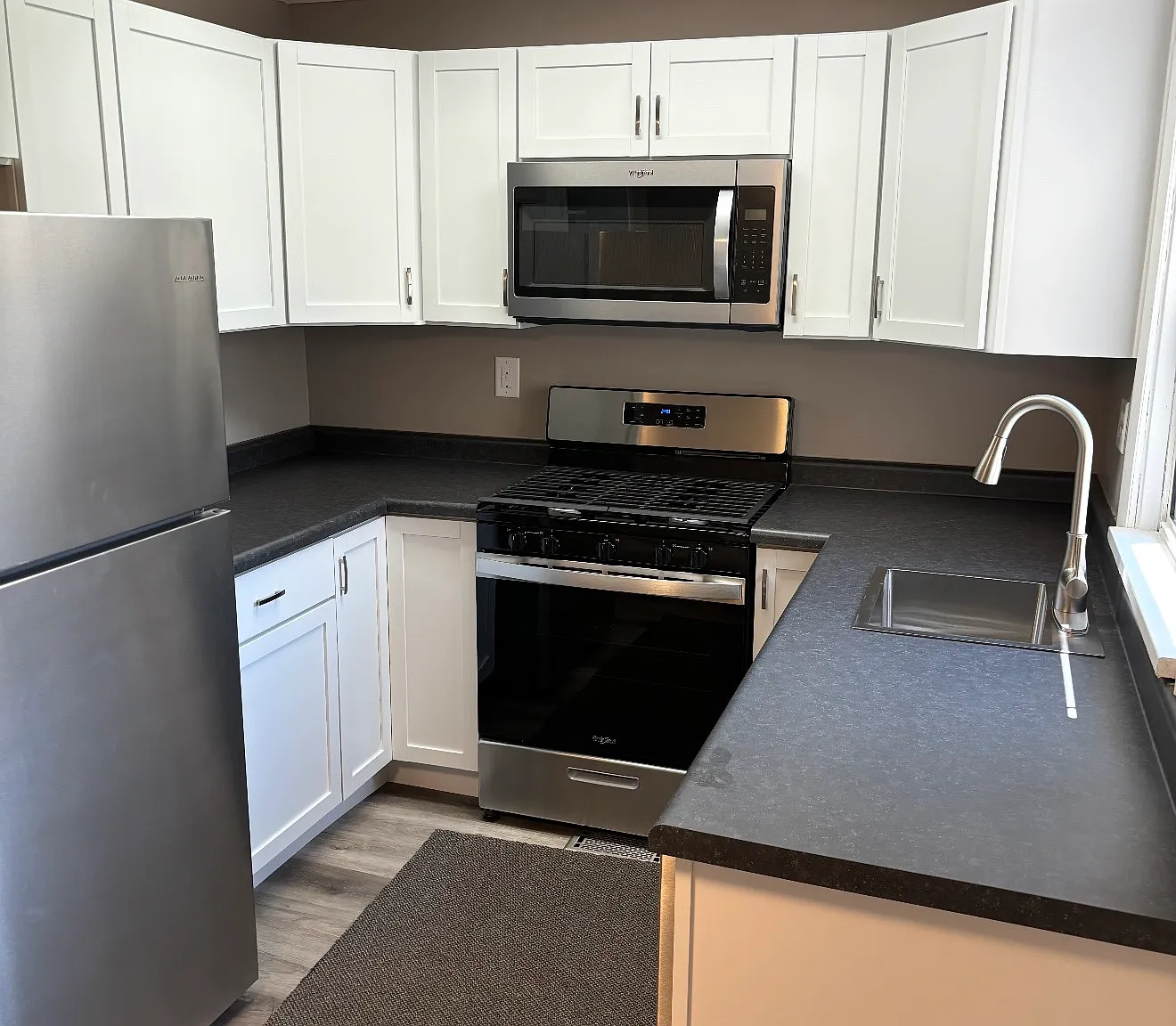 2 bed, 1611 sqft, $1,600 — Photo 4