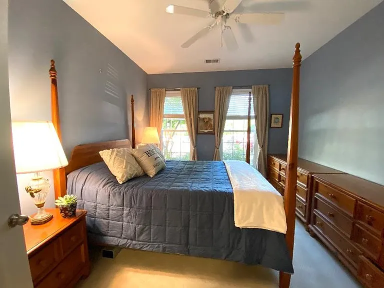 280 Riverbend Dr #2D — Photo 8