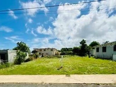 Calle Coco, Moca, PR, 00676