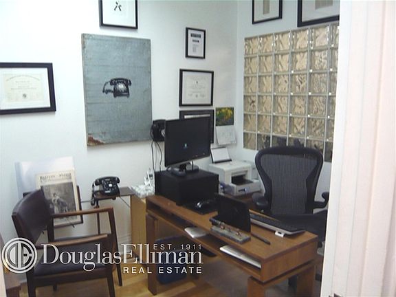4th image of 20 Park Ave APT 1A