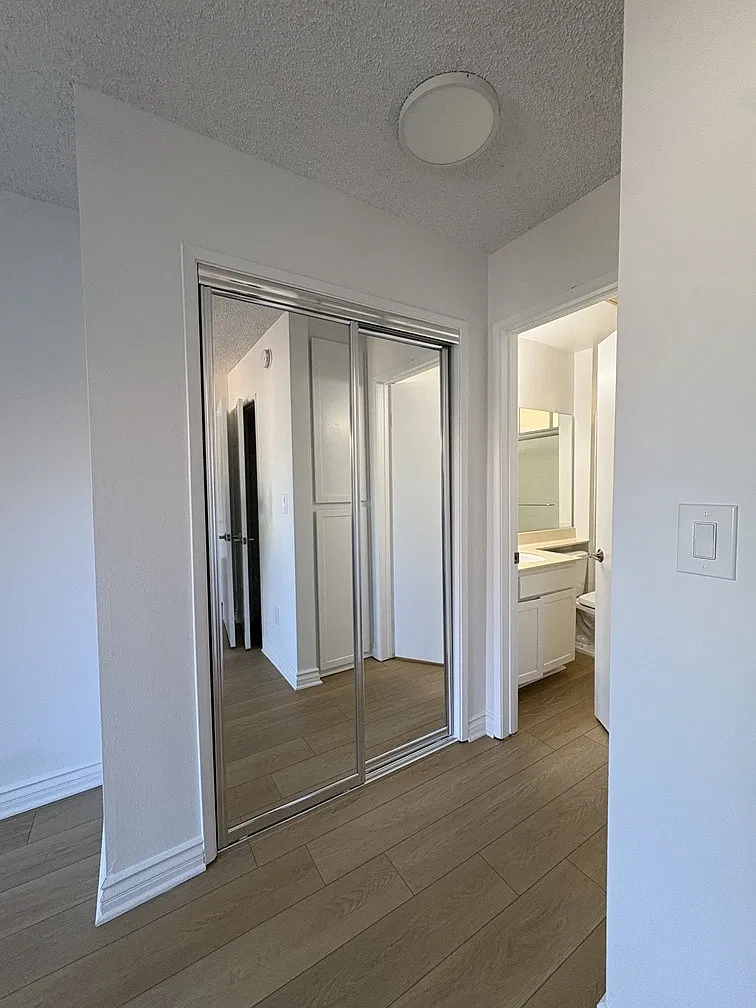 Lido Apartments - 9915 National Blvd — Photo 3
