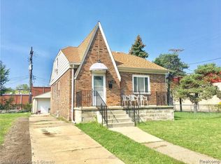 7923 Yinger Ave, Dearborn, MI 48126