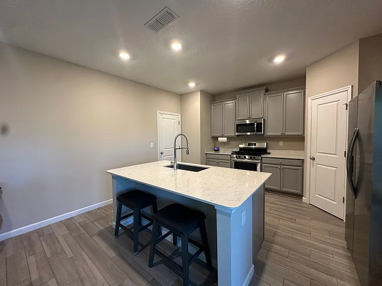 106 Ren Way — Photo 7