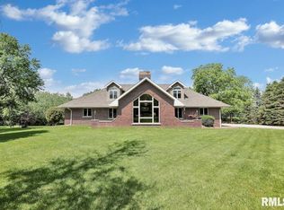 627 Coon Creek Rd, Metamora, IL 61548