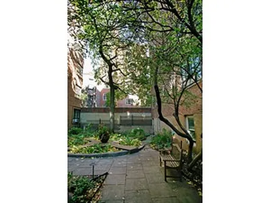 Sold by Corcoran | media 29