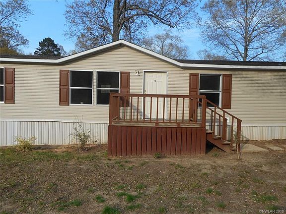 2nd image of 105 Kristin Ln