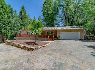 6504 Green Leaf Ln, Foresthill, CA 95631