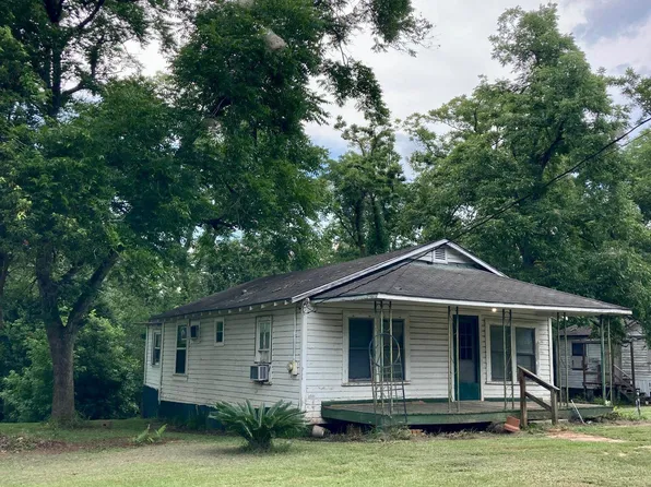 20 Malcolm St, Quincy, FL 32351