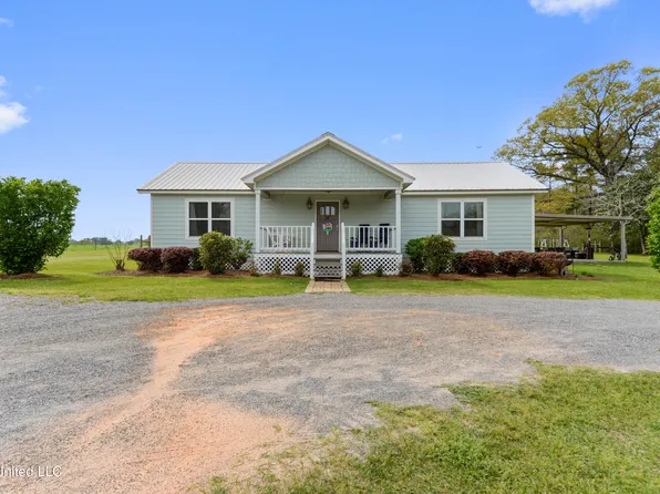 152 Easterling Rd, Lucedale, MS 39452