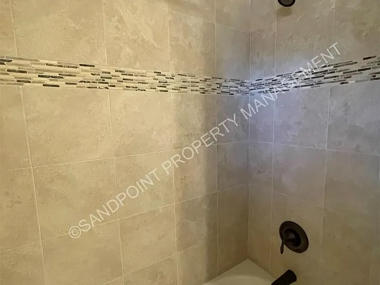 326 Maddie Ln — Photo 20