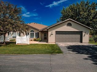 1705 Carriage Homes Dr SW #D, Austin, MN 55912