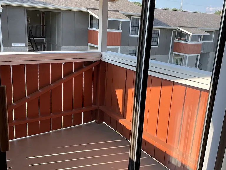 Park Place Apartments — Photo 19