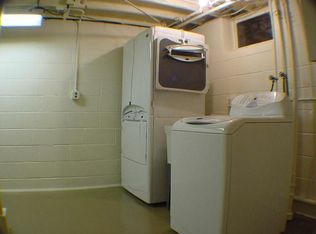 5605 Woodstock Ave, Golden Valley, MN 55422