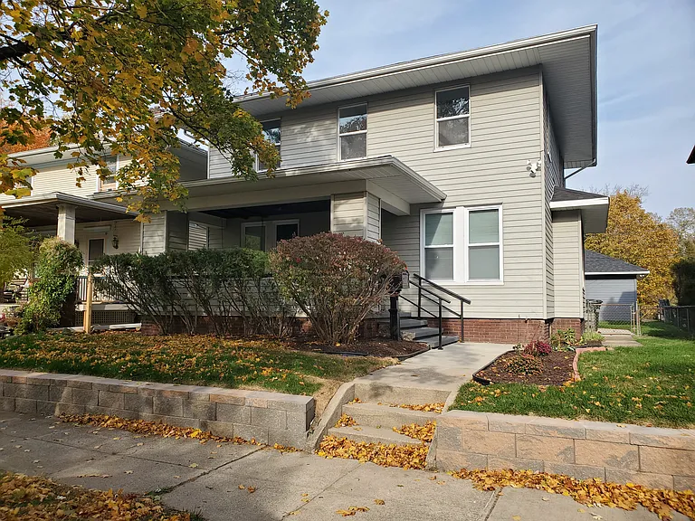 1232 Woodward Ave — Photo 1