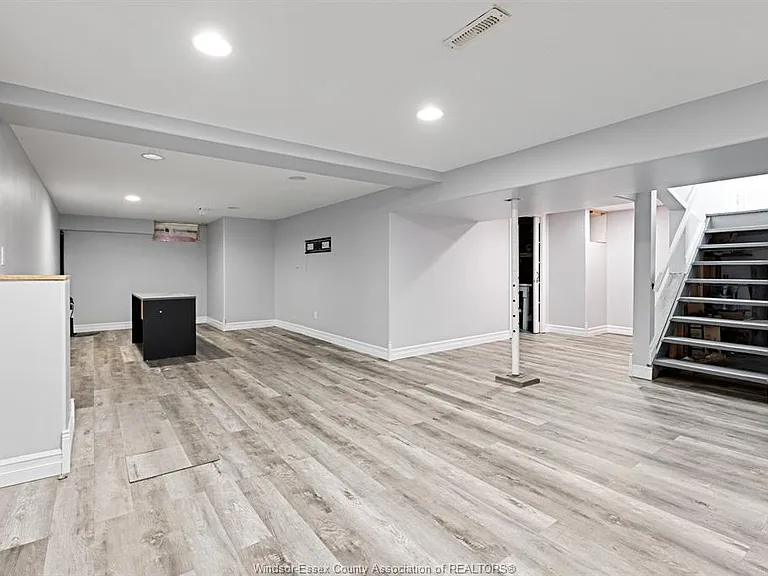 3162 Avondale Ave — Photo 14
