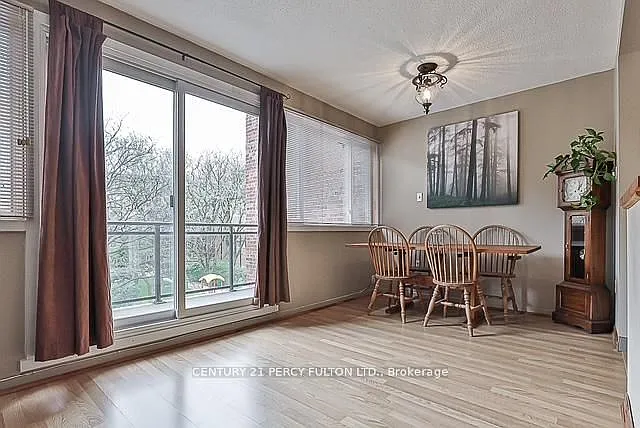16 Elgin St #271 — Photo 8