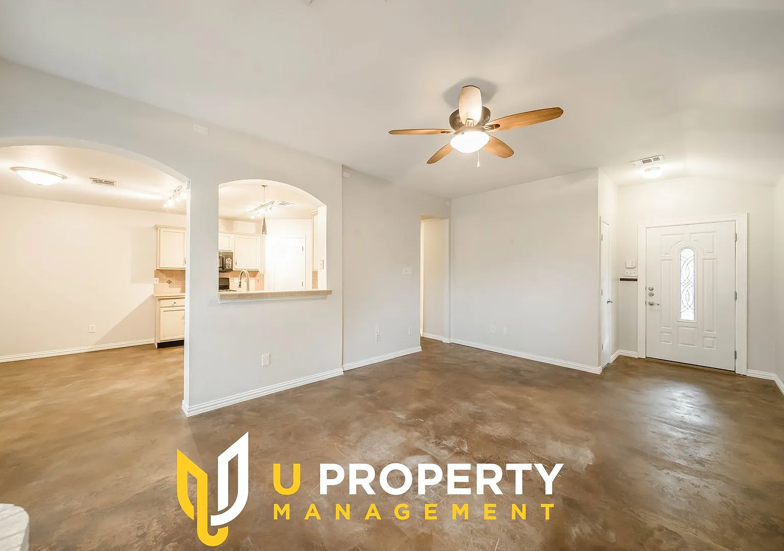 Don't miss this lovely home! — Photo 3