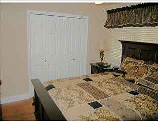 4th image of 2229 Congressman Hebert Dr