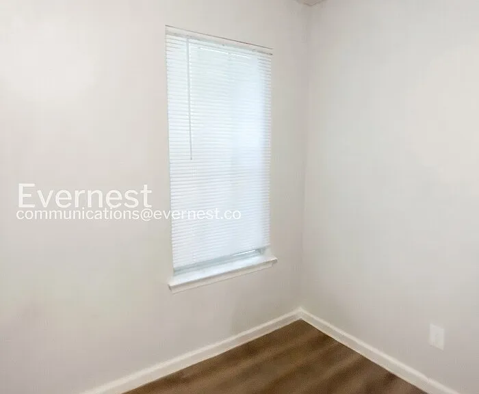 435 Skif Pond Ct — Photo 14
