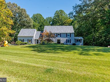 12227 Chapel Rd, Clifton, VA 20124 | Zillow