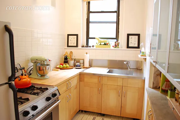 Rented by Corcoran | media 2