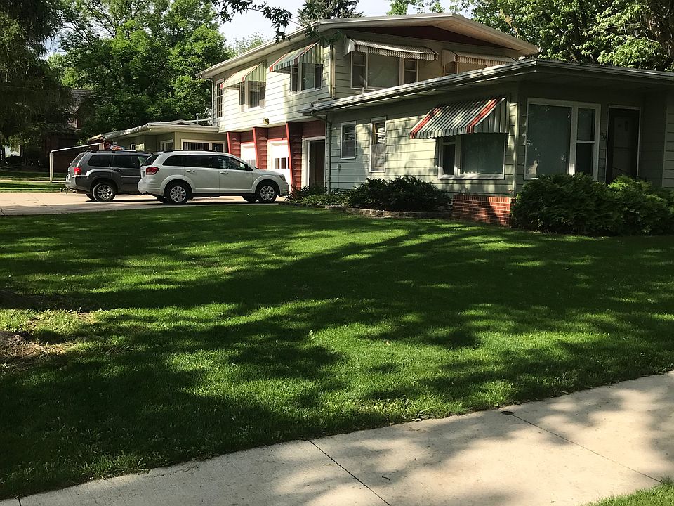 2nd image of 607 Larchwood Dr