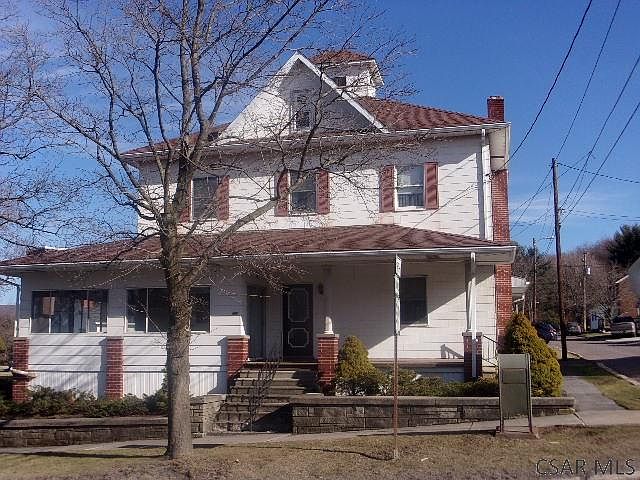 1st image of 17 Beachley St