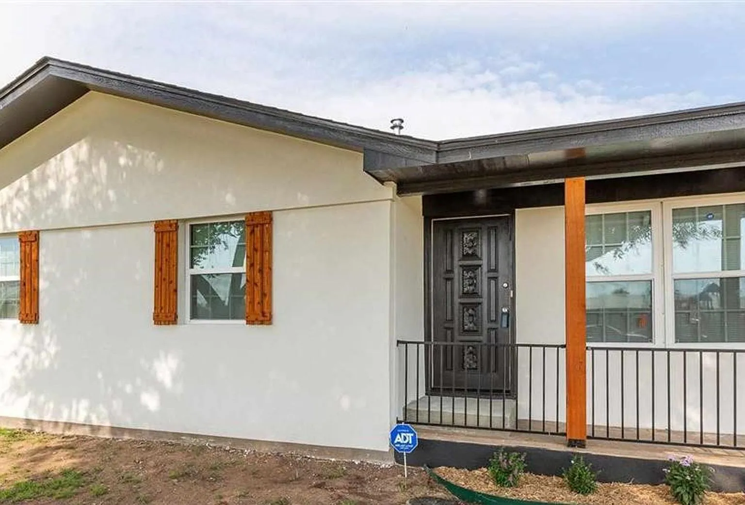 4724 Nw Ridgecrest Dr- Coming Soon! — Photo 1