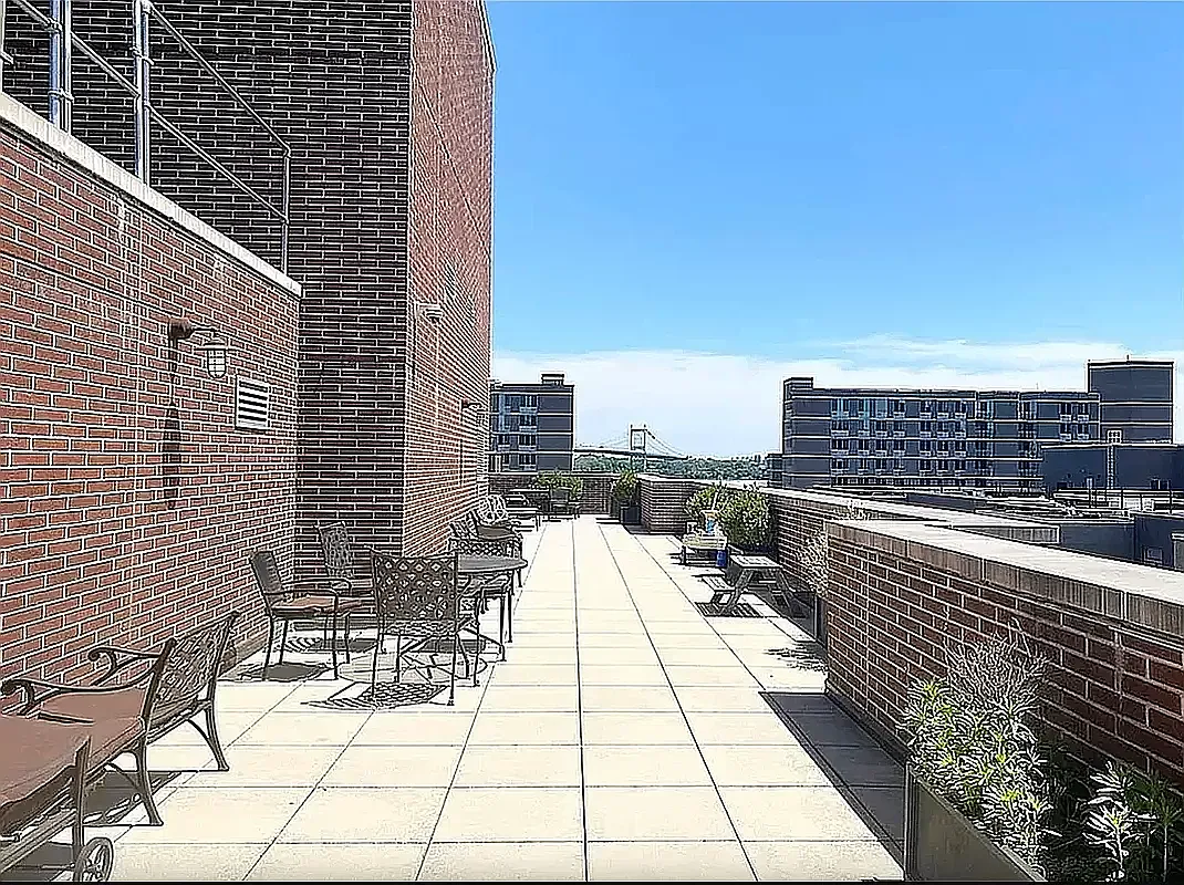 327 East 101st Street — Photo 1