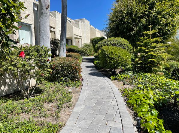 2502 Oceanside Blvd APT 11