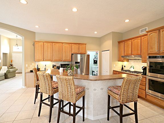 5th image of 428 San Nicolas Way