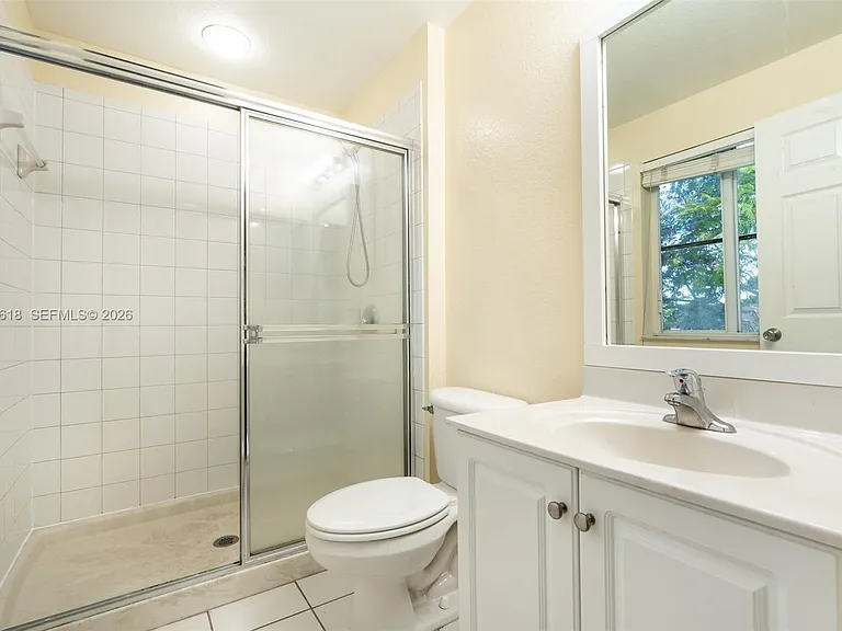6051 SW 19th Pl — Photo 18