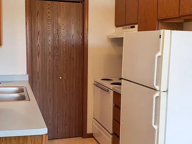 687 Wood Violet Lane - 2 — Photo 2