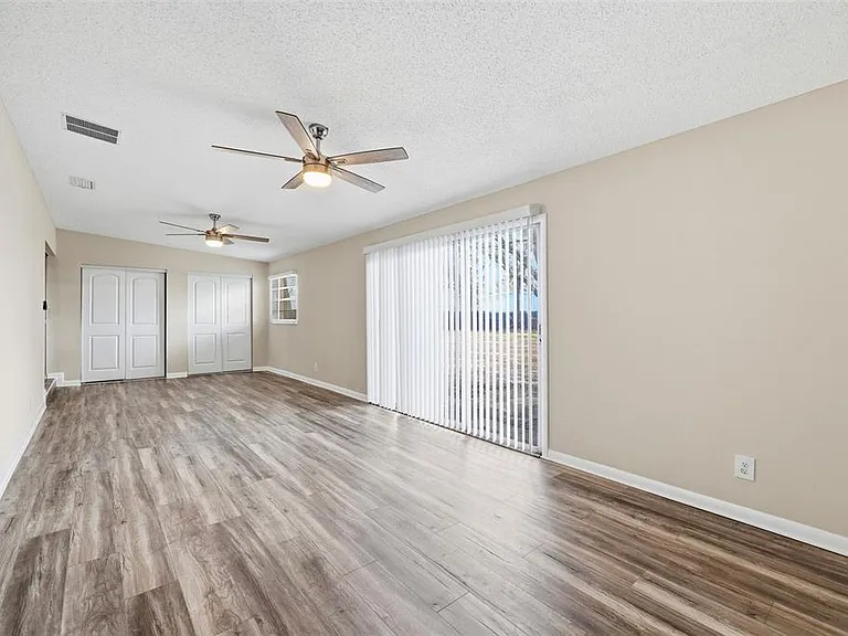 2327 W Knollwood Pl — Photo 33