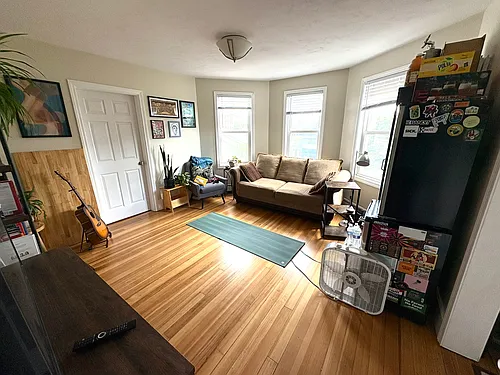 3 Carlisle St #3 Photo 1