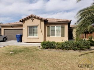 2214 Trapper St, Bakersfield, CA 93313