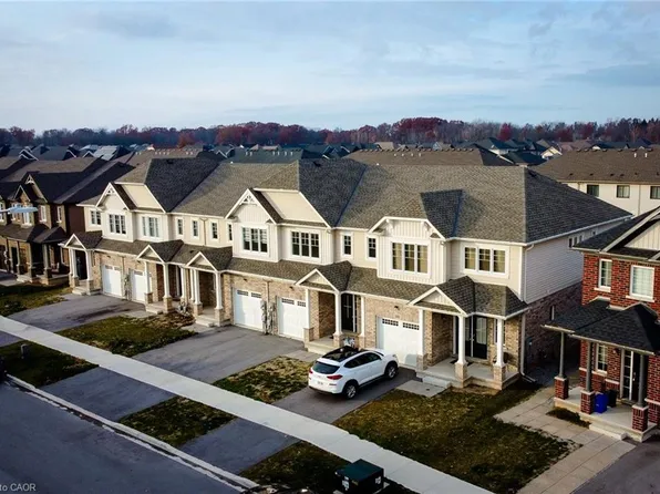 111 Alicia Cres, Thorold, ON L3B 5N5