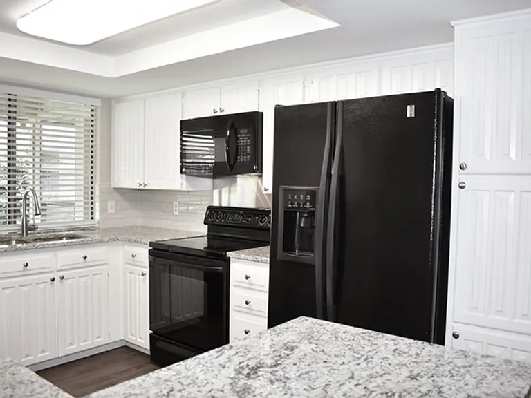 3104 Green Country Ct — Photo 2