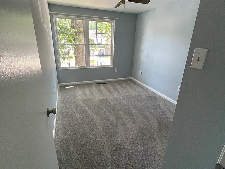 3431 Elenoir Ct — Photo 11