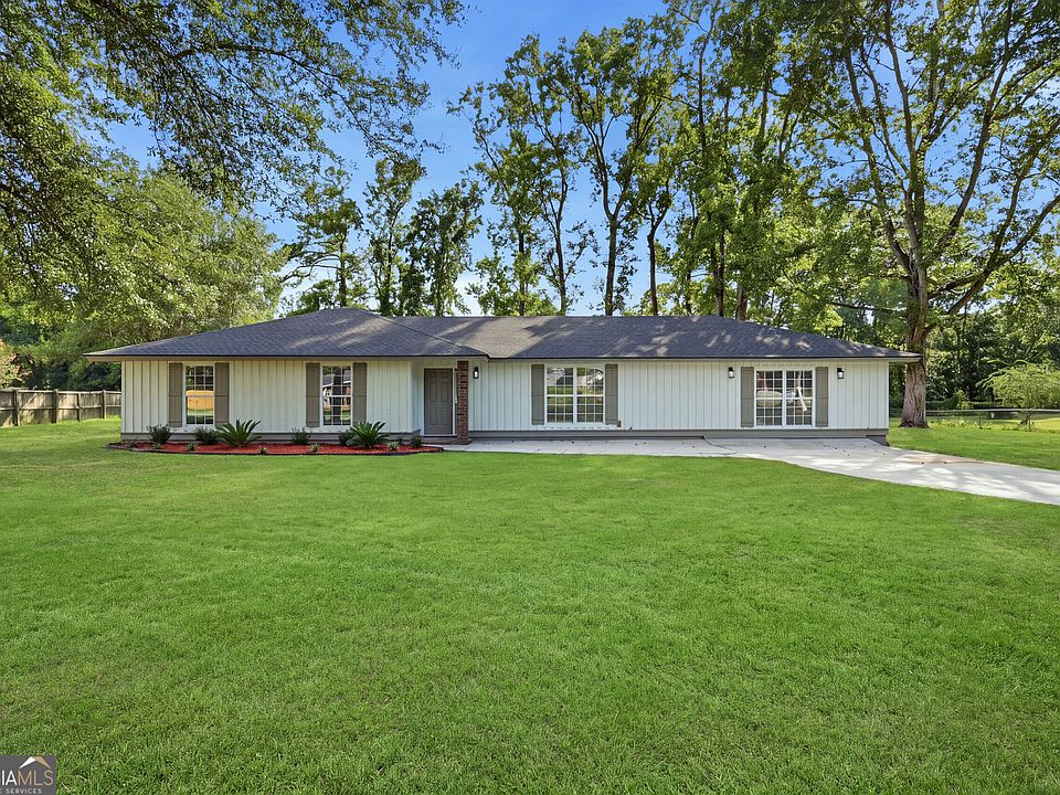 1st image of 131 Bea Rd