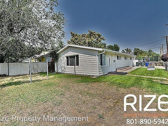 3rd image of 974 S Navajo St