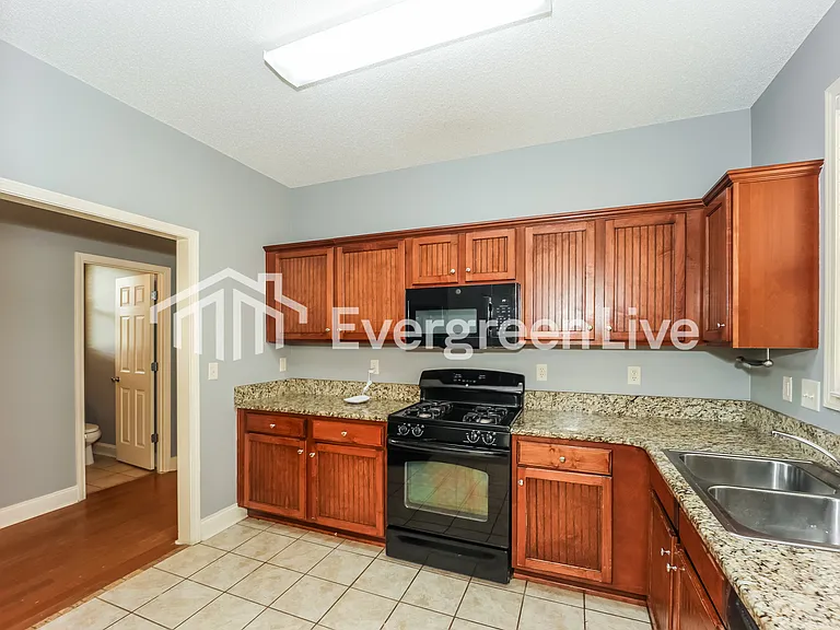 195 Preserve Dr — Photo 10