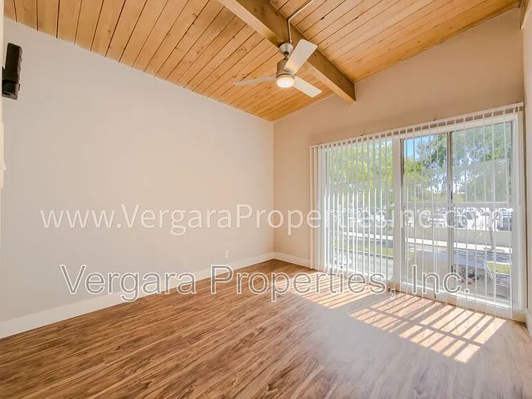 5551 E 23rd St #17 — Photo 25