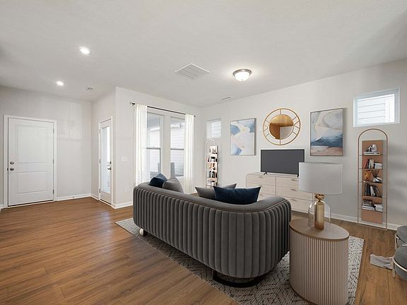 The Travers - Living Room