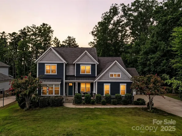 173 S Shore Dr, Belmont, NC 28012