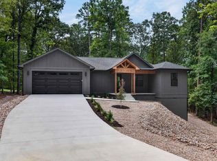 32 Sergio Way, Hot Springs Village, AR 71909