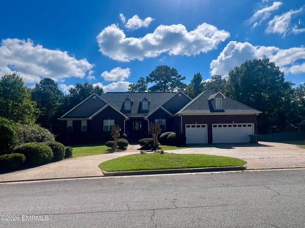 250 Grand Cypress Dr, Meridian, MS 39305