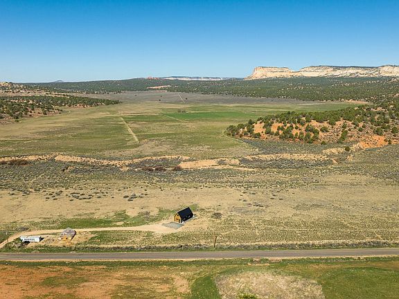 4th image of 6205 N Johnson Canyon Rd