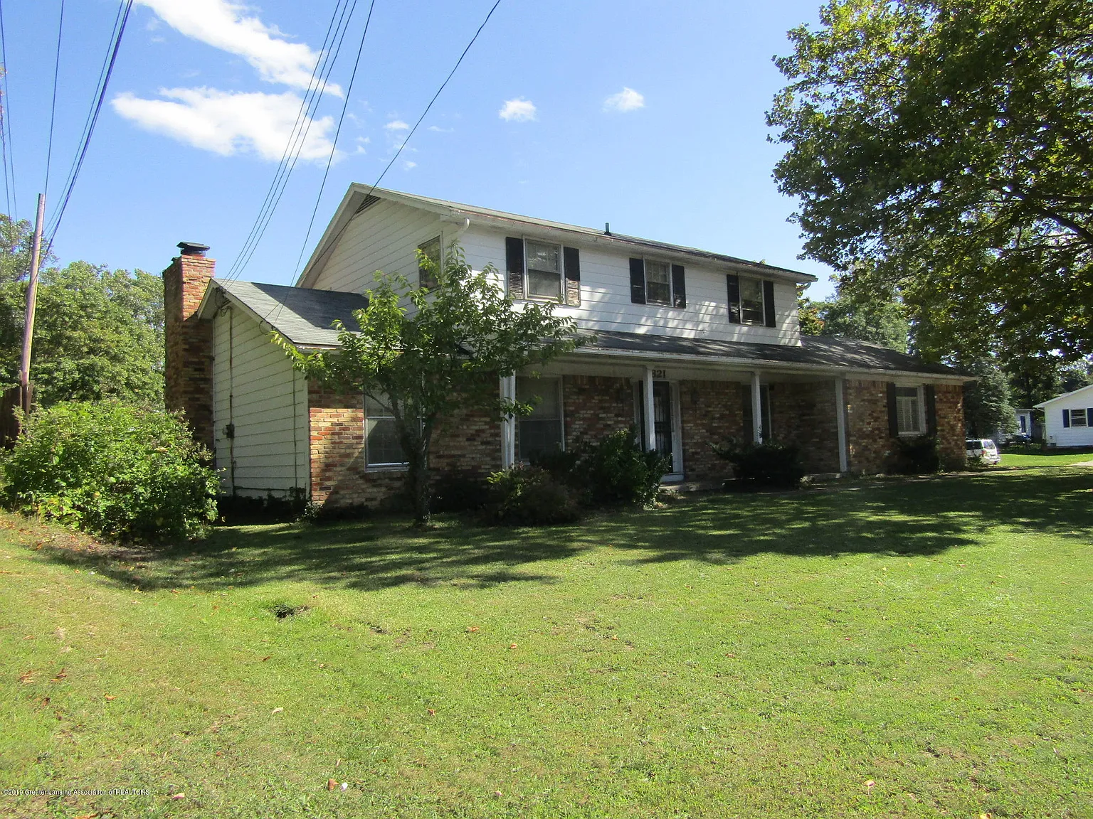 2621 S Waverly Rd photo 1
