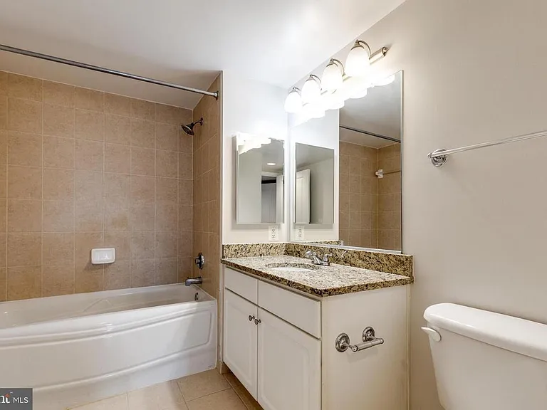 11800 Sunset Hills Rd #1001 — Photo 16